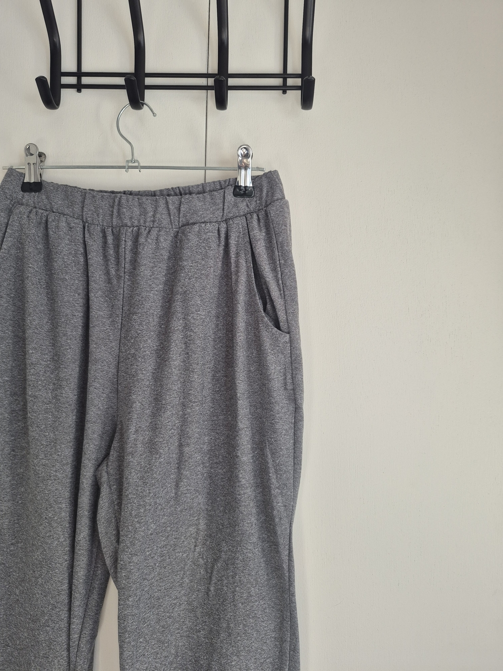 Ardene Gray Women's Jogger Pants with Elastic Waist - Picture 2 of 3